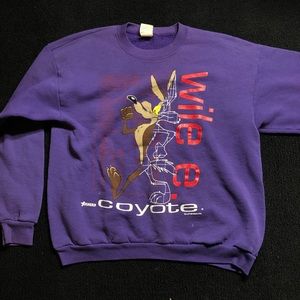 Vintage wille the wild coyote sweatshirt